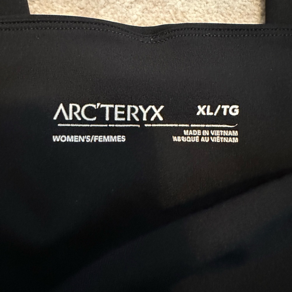ARC’TERYX Women’s Oriel Legging Black (Size XL) - Picture 5 of 10